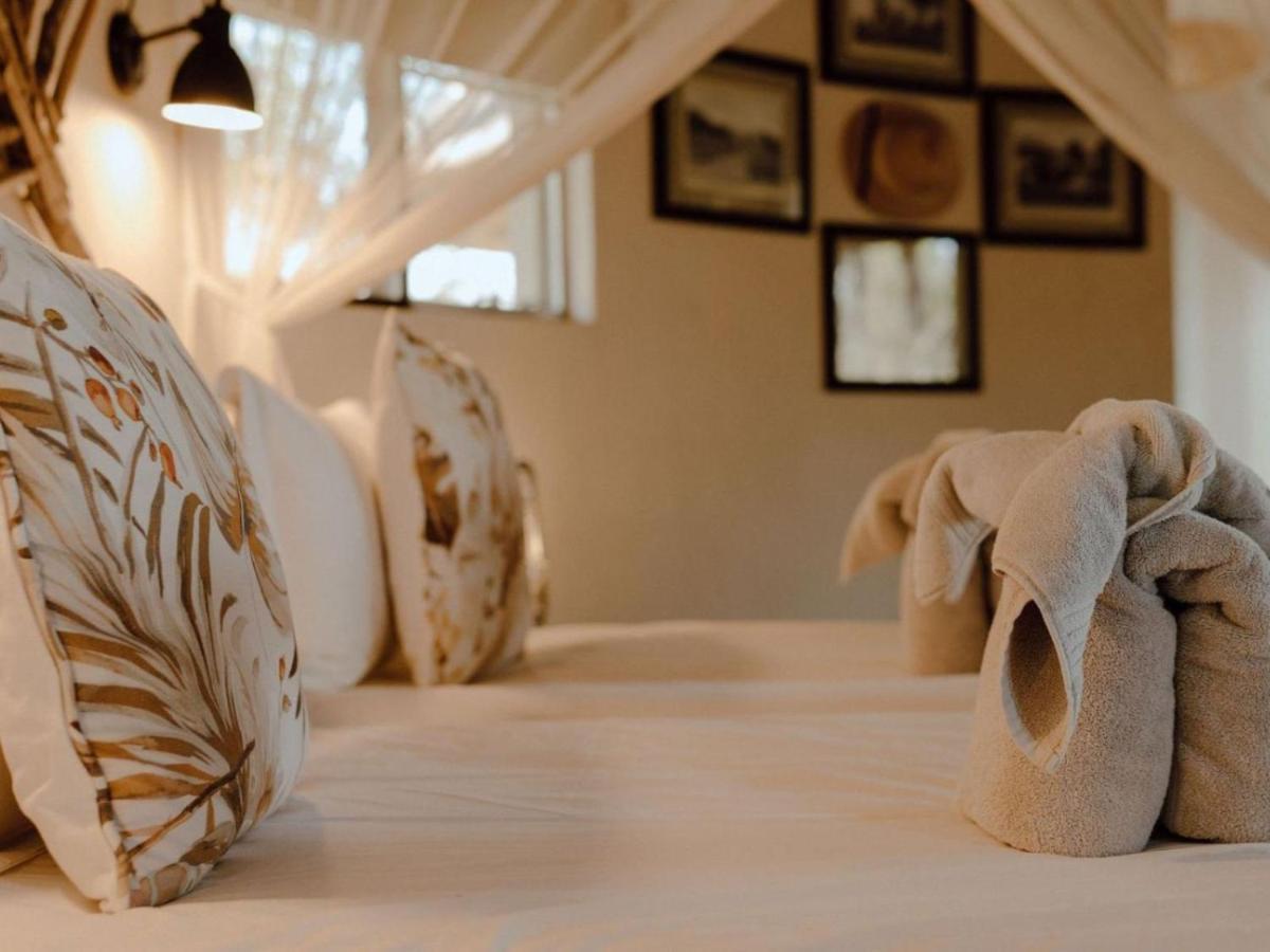 Nyala Safari Lodge โฮดสปรูท ภายนอก รูปภาพ