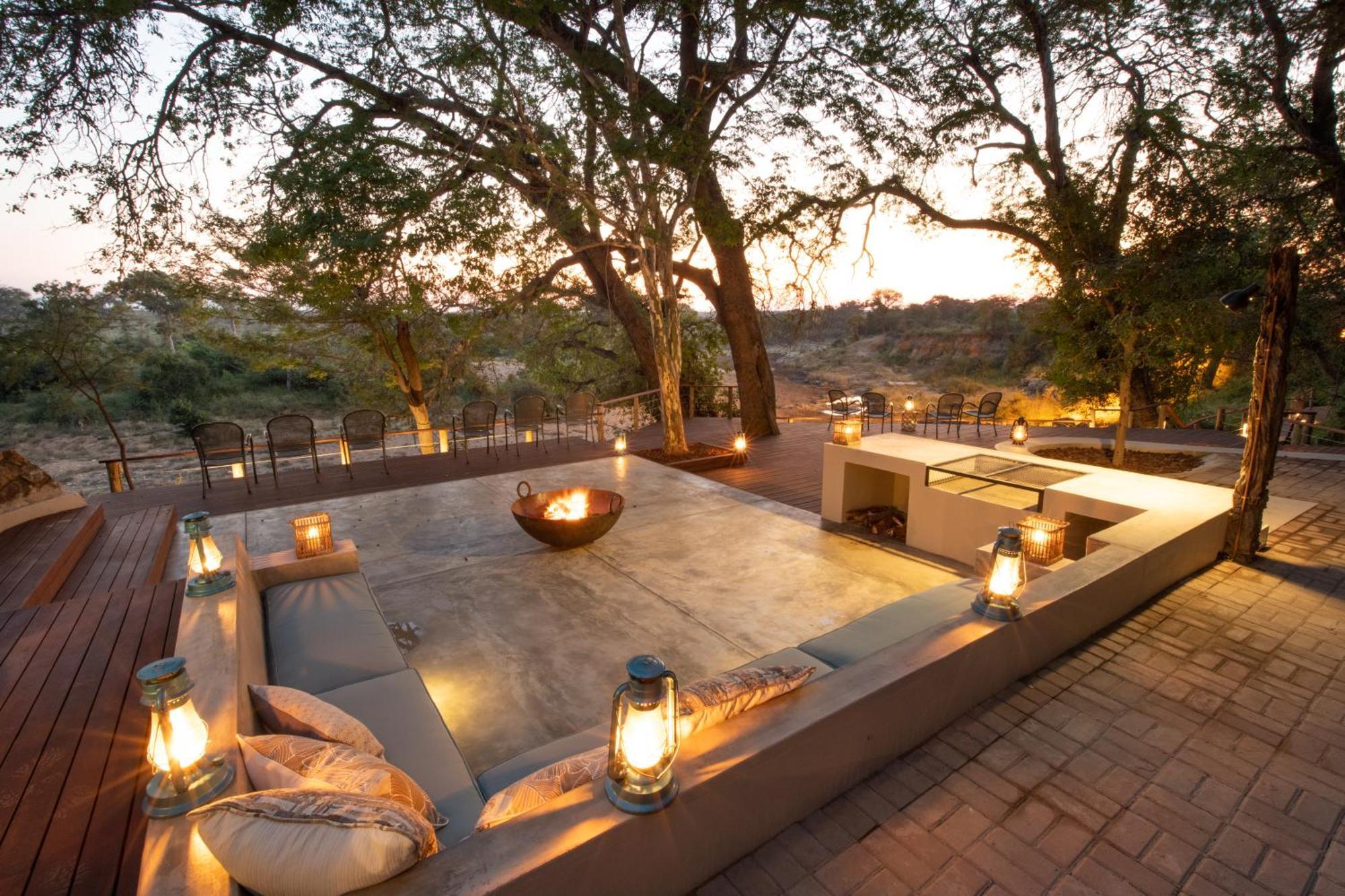Nyala Safari Lodge โฮดสปรูท ภายนอก รูปภาพ