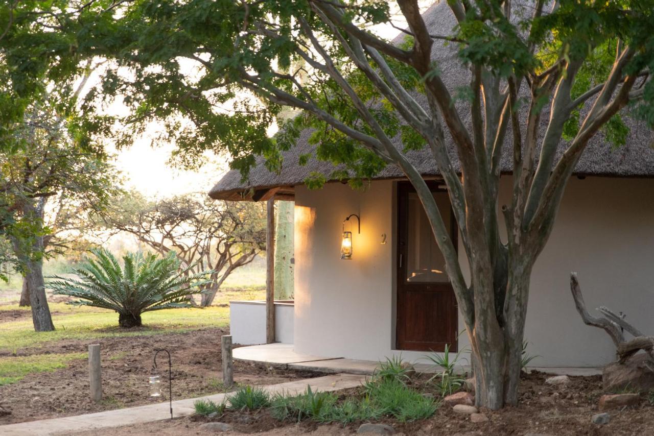 Nyala Safari Lodge โฮดสปรูท ภายนอก รูปภาพ